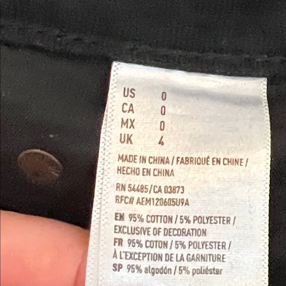 American Eagle Outfitters trendy black